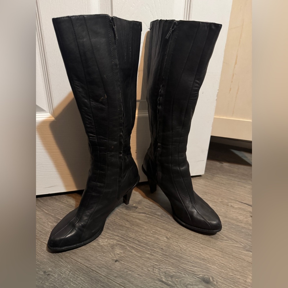 Musse & Cloud tall leather boots with Tsubo cushioned soles.